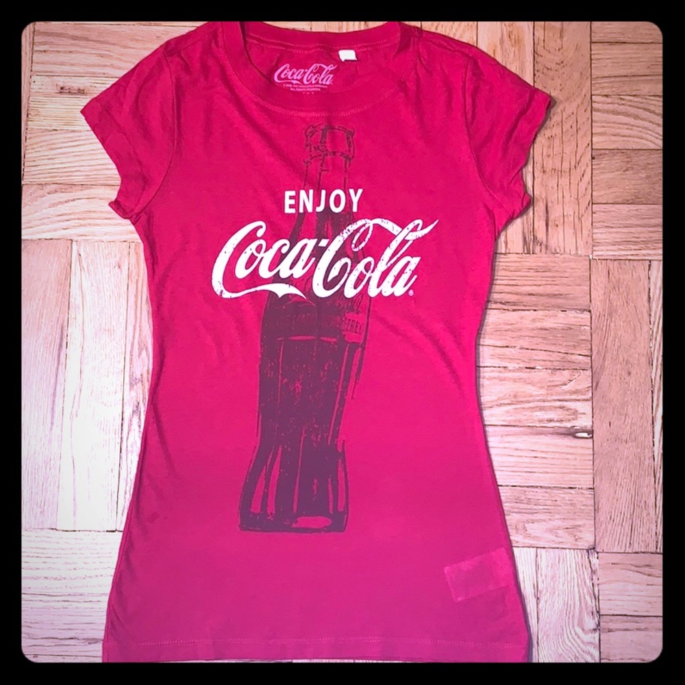 🥤Coca Cola Juniors SS Tee BN Size M Super Cute🥤